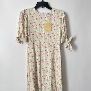 NWT Charlie Holiday Floral Mini Dress